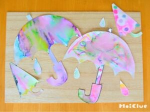 にじいろ傘～雨を使ってつくる、にじみ絵の傘～