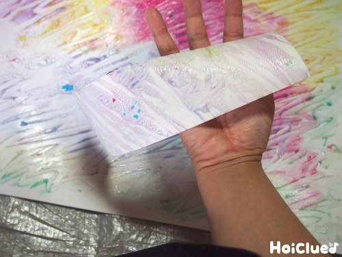 自由に表現！楽しい絵の具遊び〜いろんな感覚が刺激される遊び〜
