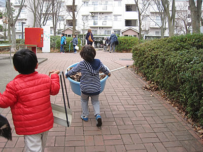 コドモコトノハ「ここに、かんらんしゃをつくるんだよ」（ありむ６歳）