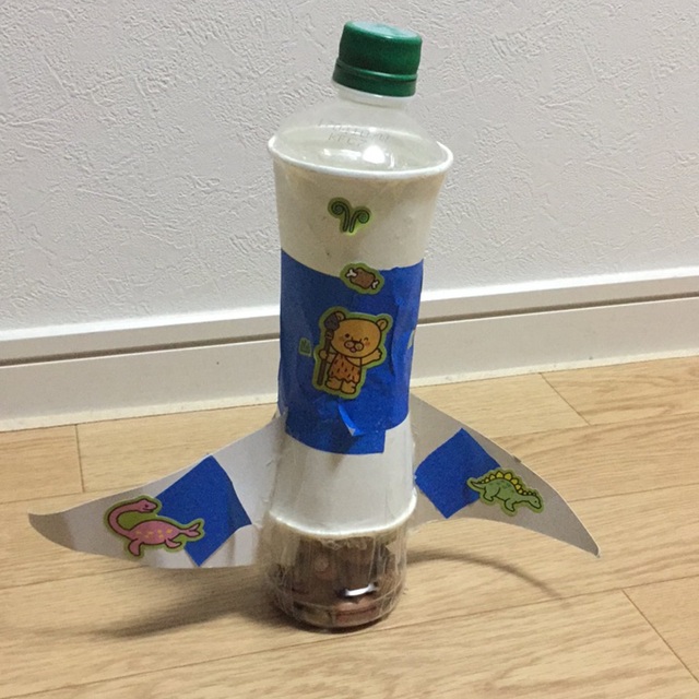 【みんなの投稿】ペットボトルロケット