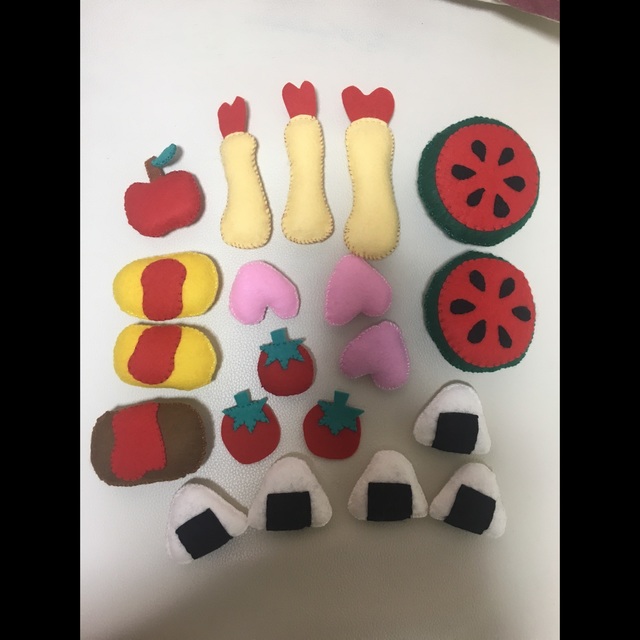【みんなの投稿】おままごとのフェルト食べ物