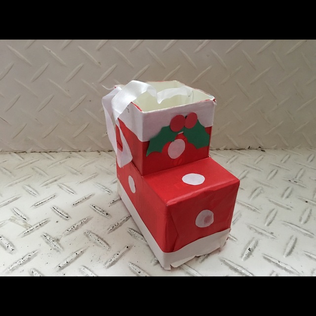 【みんなの投稿】【牛乳パックのクリスマスブーツ】