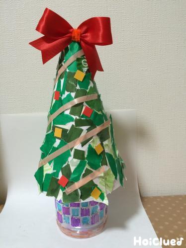 びりびりペタペタ！立体クリスマスツリー〜ちぎり貼りで楽しむクリスマス製作〜
