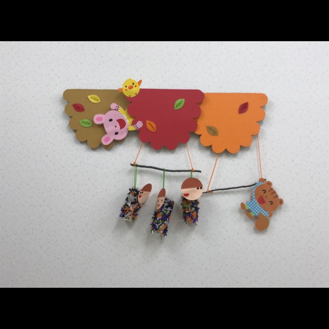 【みんなの投稿】【11月制作 ミノムシ(飾り付け)】