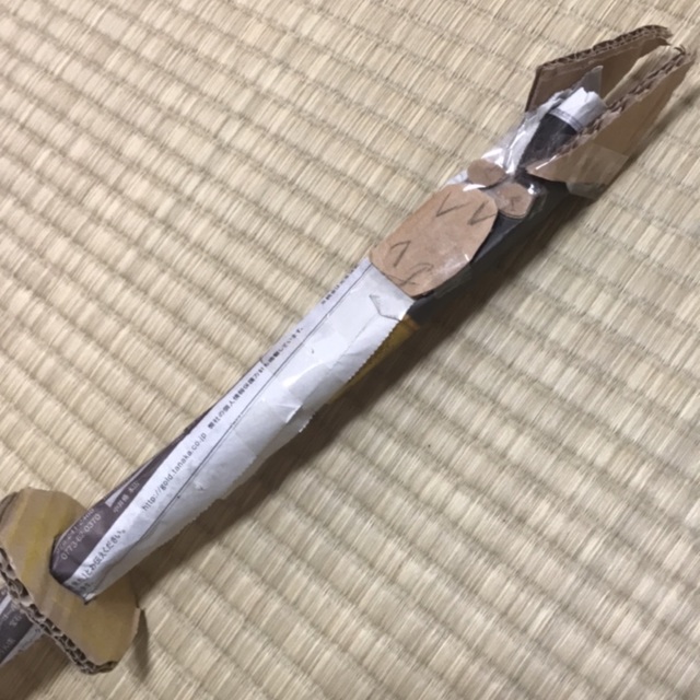 【みんなの投稿】怖い刀 5歳
