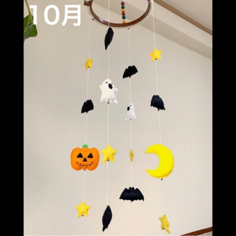 【みんなの投稿】✂︎季節のモビール (10月用)