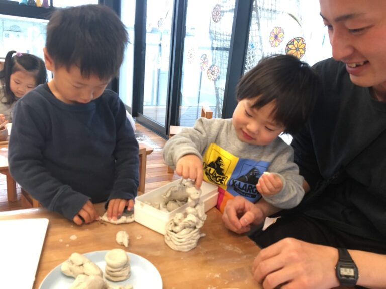 「先生たちが自分らしくいられることからはじめよう」こどもみらい探求社 小竹めぐみさんと小笠原舞さんの考える保育で大切なこと