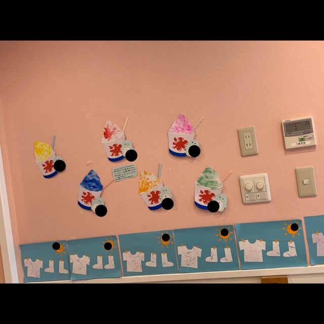 【みんなの投稿】【かき氷制作(0歳児)】