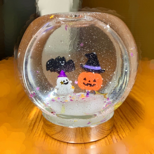 【みんなの投稿】【ハロウィン スノードーム】
