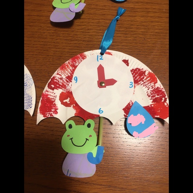 【みんなの投稿】1歳児。時の記念日製作。