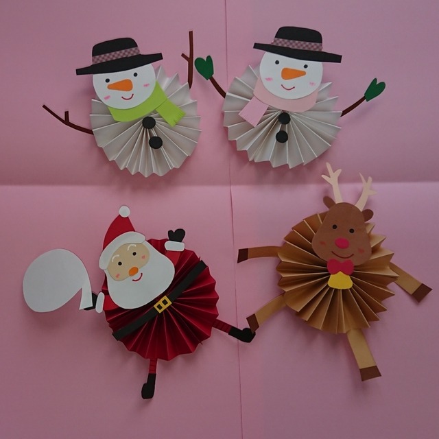 【みんなの投稿】クリスマスの壁面飾りです。