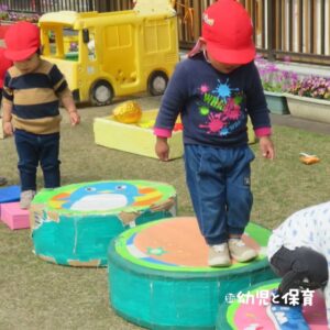 「保育を見ること、語り合うこと」動画編 ともに遊ぶ楽しさ ~言葉を超えて触れ合う中で~